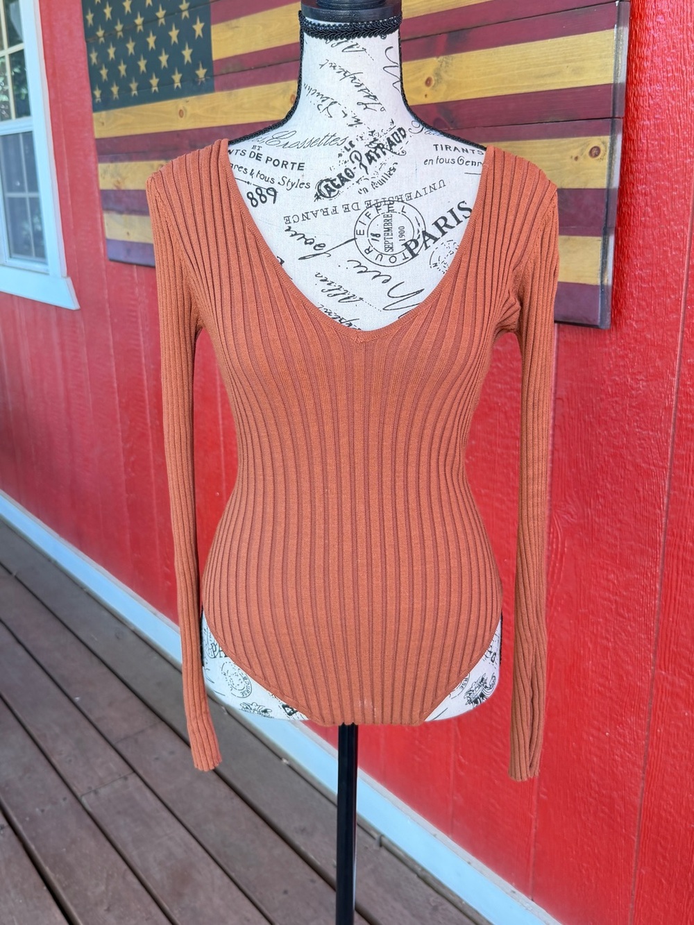 Fashion Nova Ribbed Knit bodysuit in Rust Orange - Picture 2 of 6
